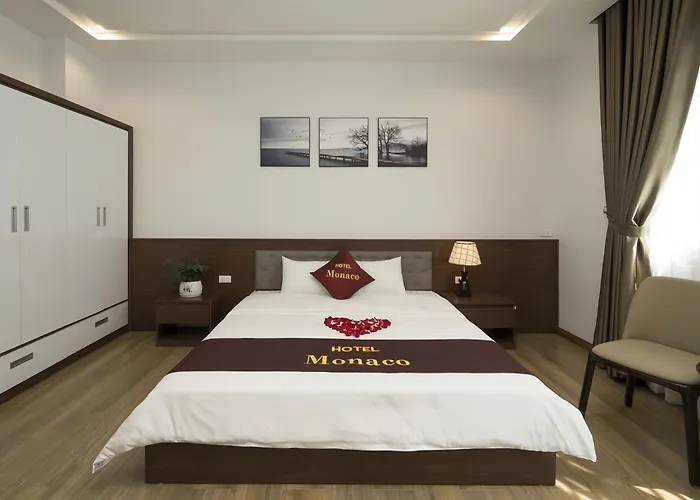 Monaco 3* Hạ Long